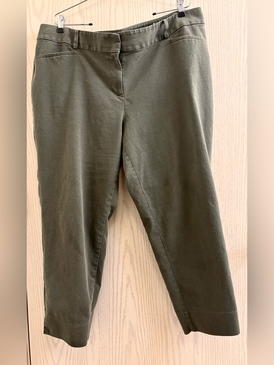 LOFT Pants - LOFT Beautiful Stretch Cotton Twill Olive Trousers